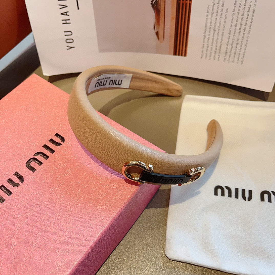 GOLD HORSEBIT HEADBAND IN WOOD BROWN CALFSKIN 329350