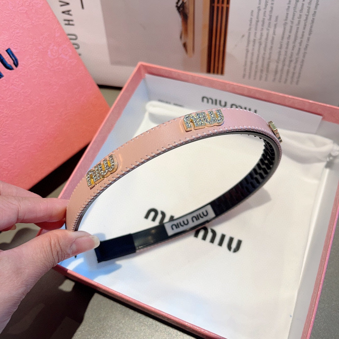 HEAD BAND IN LIGHT PINK LAMBSKIN AND RESIN 417297