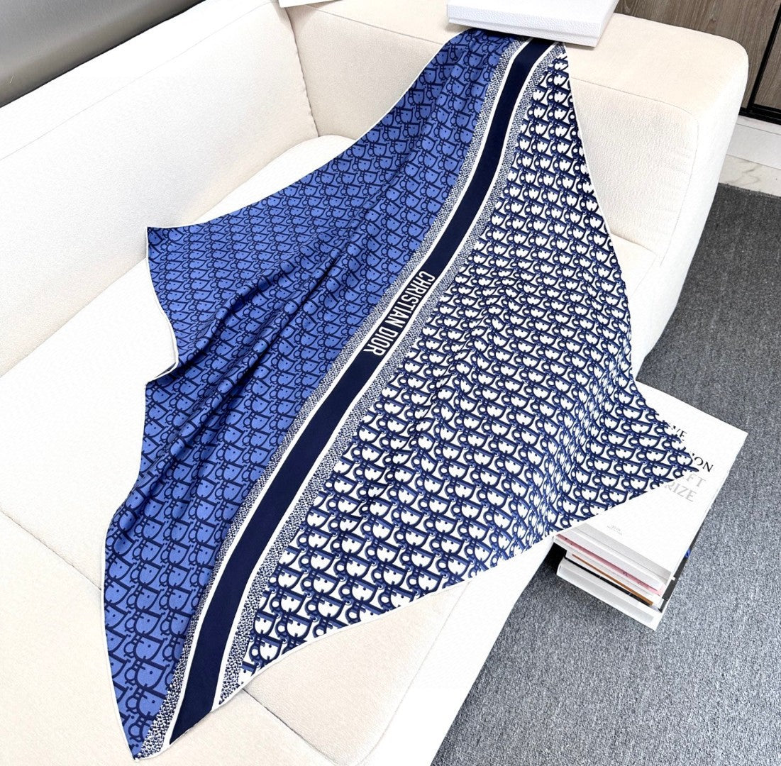 DIOR SCARF 90 CM IN SILK FABRIC 721513